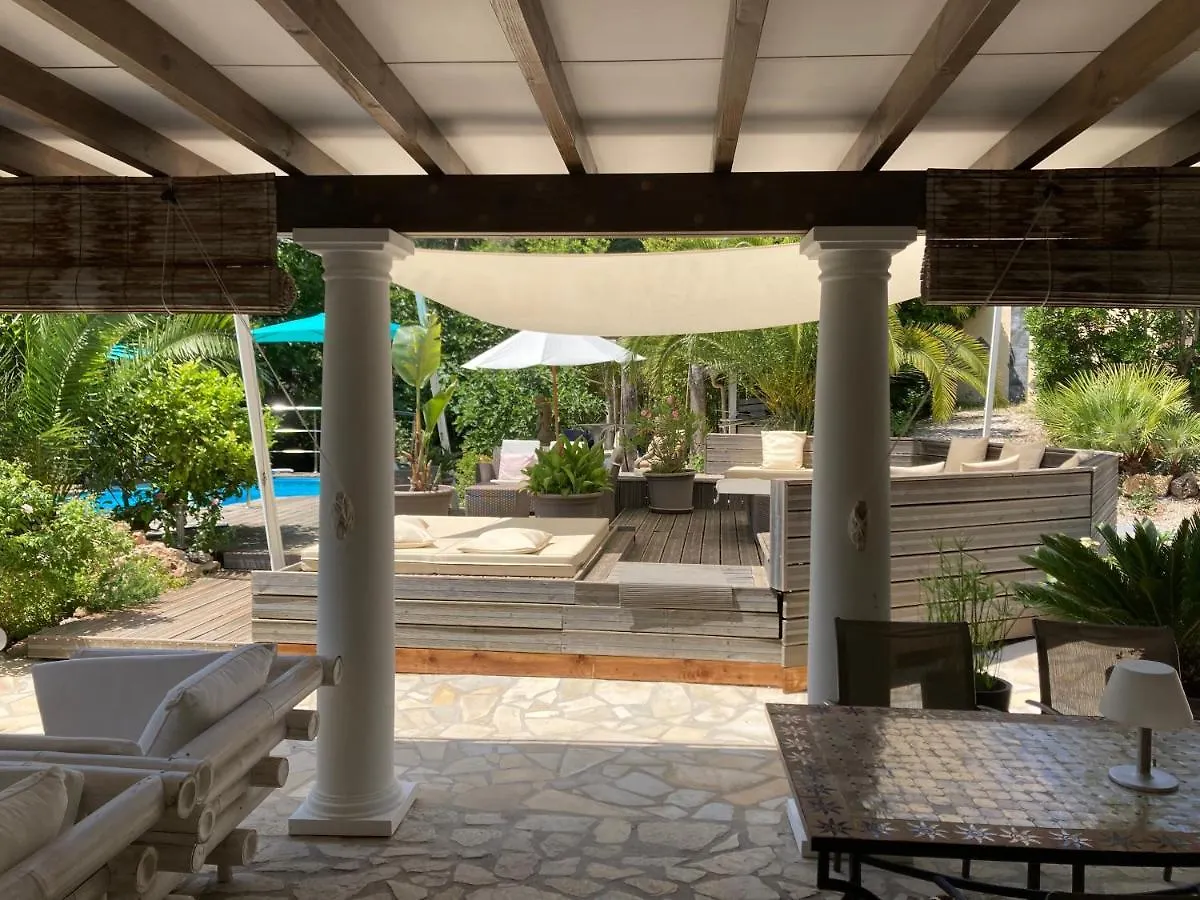 Villa Sanssoucis Les Issambres 0*,  Francja