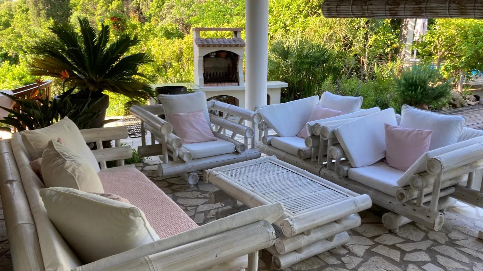 Villa Sanssoucis Les Issambres 0*,  France